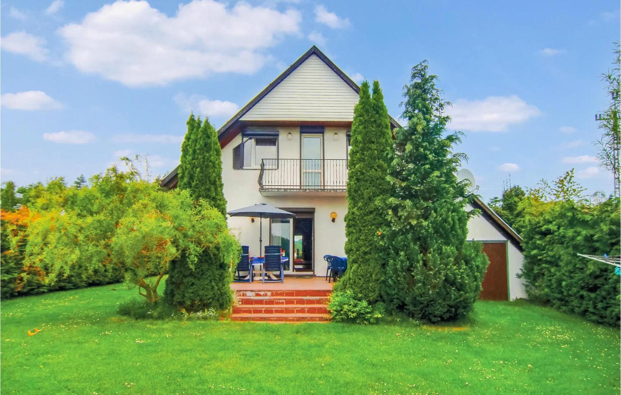 Amazing Home In Kolczewo With Sauna Kültér fotó