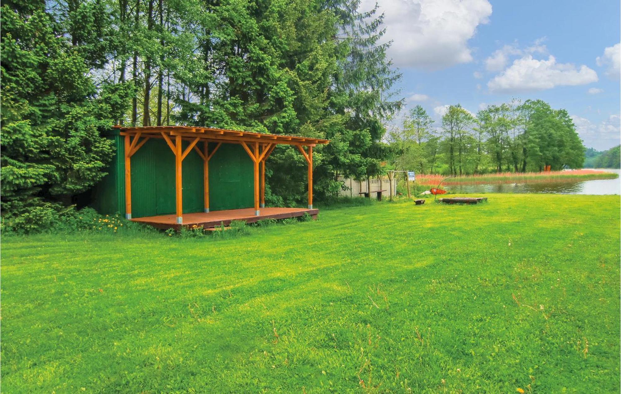 Amazing Home In Kolczewo With Sauna Kültér fotó